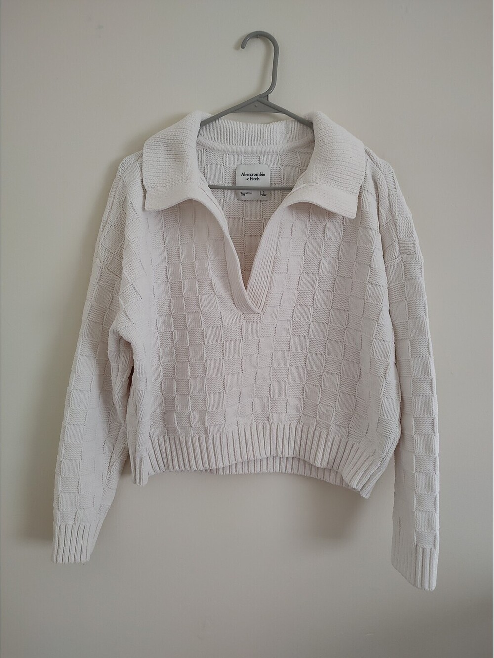 Abercrombie & Fitch Women's White Textured Knit Sweater Size S
